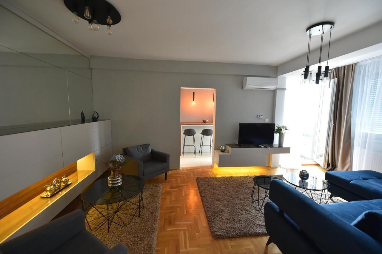 Sky Lux Apartman Gornji Milanovac Zewnętrze zdjęcie
